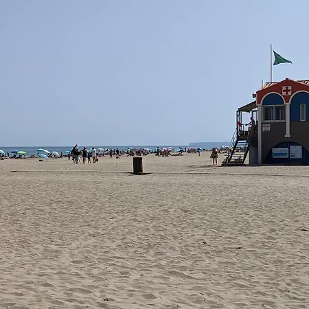 T2 Climatise 4 Pers. Avec Parking, Front De Mer, - Fr-1-797-10 *