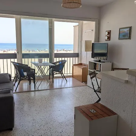 Apartment T2 Climatise 4 Pers. Avec Parking, Front De Mer, - Fr-1-797-10 *