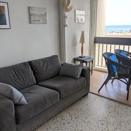 T2 Climatise 4 Pers. Avec Parking, Front De Mer, - Fr-1-797-10 * Port-la-Nouvelle